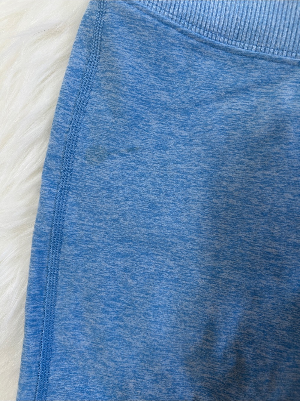 ALO Yoga Alosoft Lounge Leggings - Picture 13 of 13